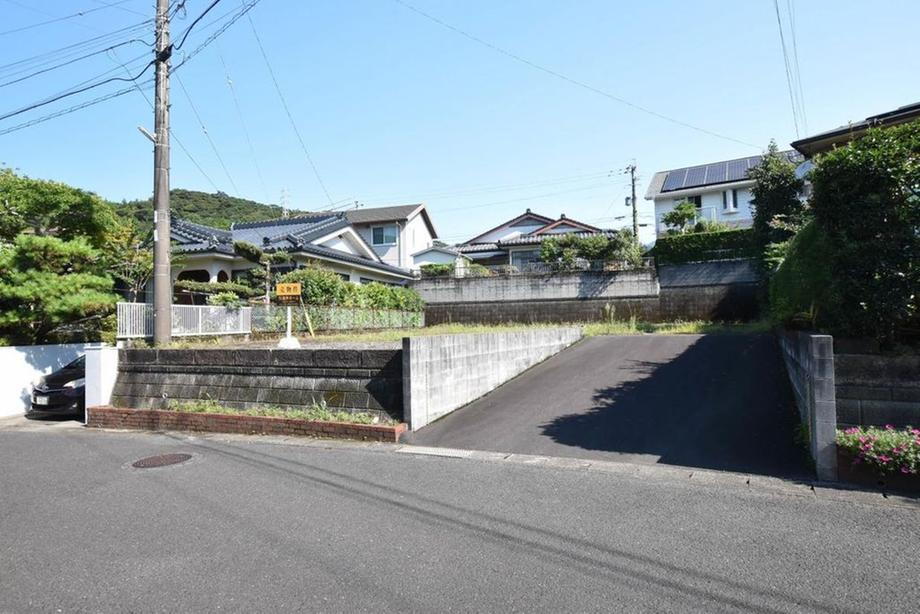 鹿児島県鹿児島市皇徳寺台５ 2200万円