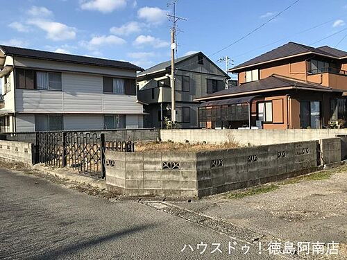 徳島県小松島市田野町字月ノ輪 土地