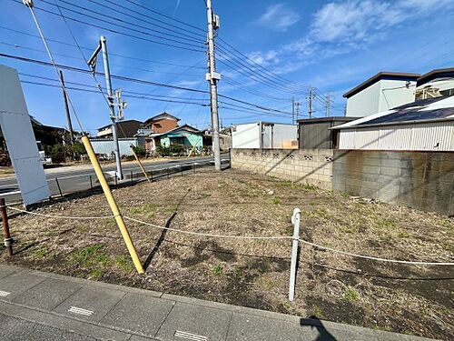 埼玉県越谷市川柳町２丁目 330万円