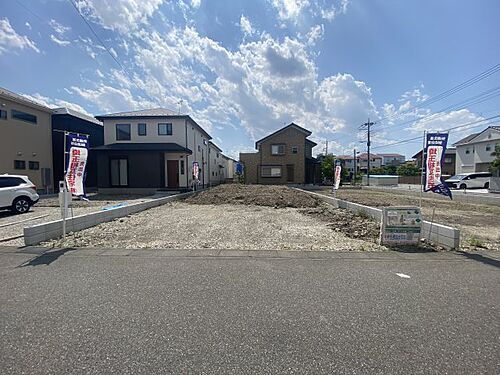埼玉県越谷市川柳町１丁目 1880万円