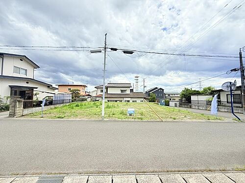 宮城県仙台市泉区歩坂町 1650万円