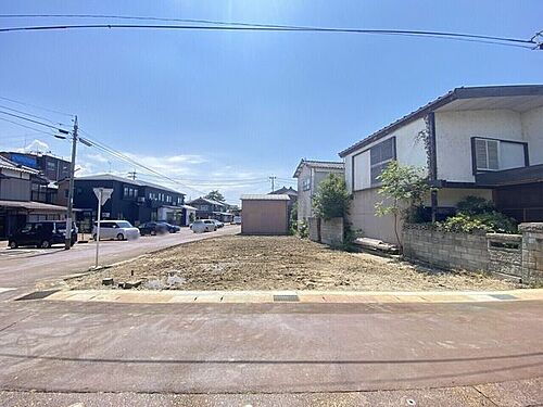 新潟県燕市分水栄町 226万円