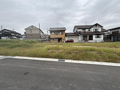 愛知県知多市八幡字東大平地 土地