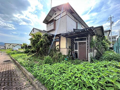 長野県中野市三好町２丁目 690万円