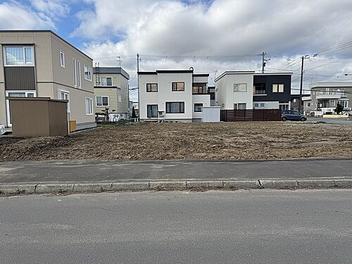 北海道札幌市北区屯田四条８丁目 土地