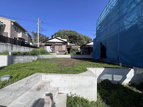 神奈川県綾瀬市小園 2440万円