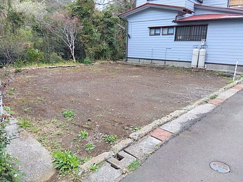 静岡県伊東市玖須美元和田 180万円