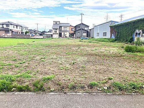 富山県高岡市中曽根 453万円