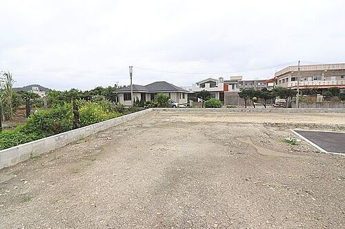 沖縄県中頭郡西原町字兼久 土地