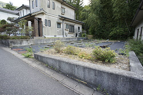 広島県広島市安佐北区白木町大字三田 土地