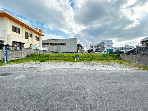 沖縄県うるま市みどり町５丁目 2098万円