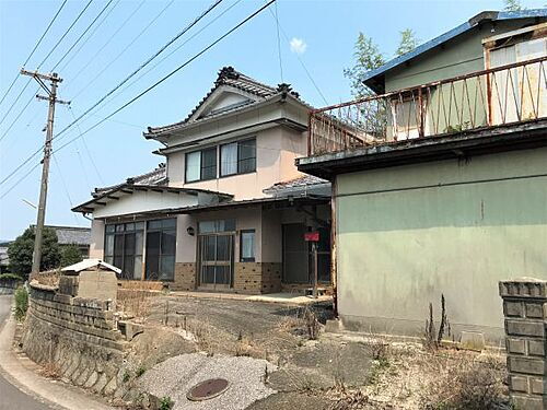 愛媛県松山市浅海原 390万円