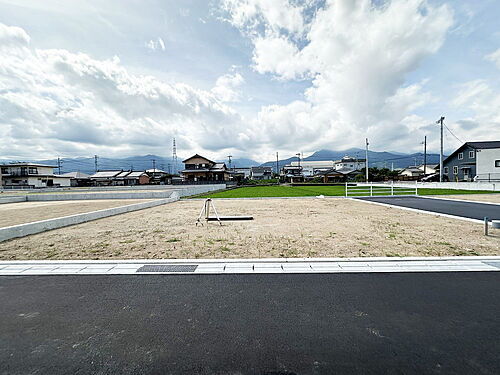 愛媛県新居浜市坂井町３丁目 土地