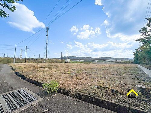 宮崎県東諸県郡国富町大字本庄 土地