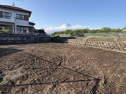 静岡県富士宮市山本 土地