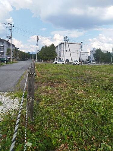 山形県山形市飯塚町 860万円