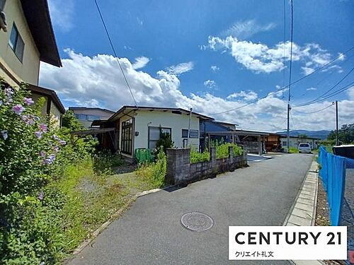 山形県山形市成沢西３丁目 560万円