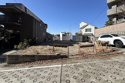 東京都世田谷区野毛２丁目 12400万円