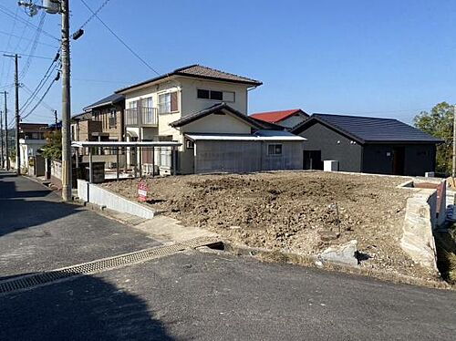 兵庫県洲本市千草庚 748万円
