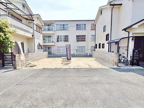 大阪府高槻市芝生町２丁目 1390万円