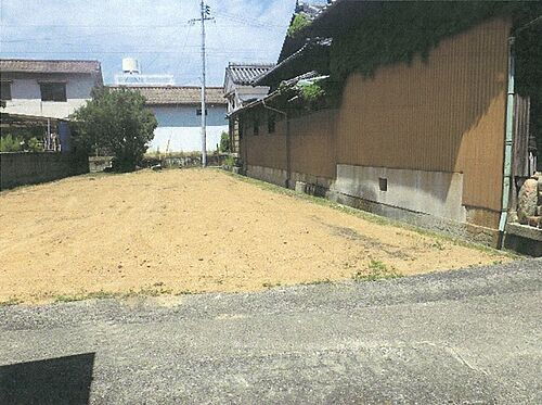 香川県小豆郡土庄町大部甲 180万円
