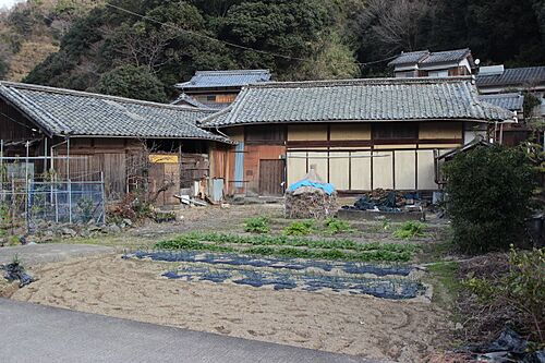 愛媛県宇和島市三浦東 680万円