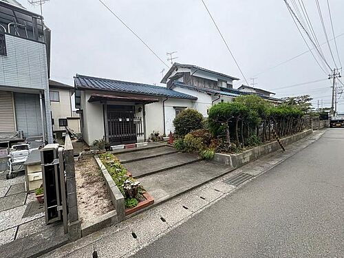 愛媛県松山市北条辻 1680万円