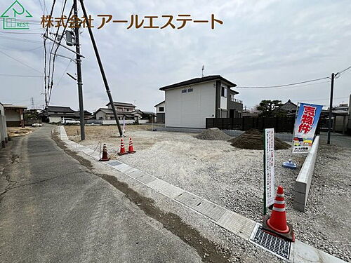 兵庫県加古川市野口町坂元 1353万円