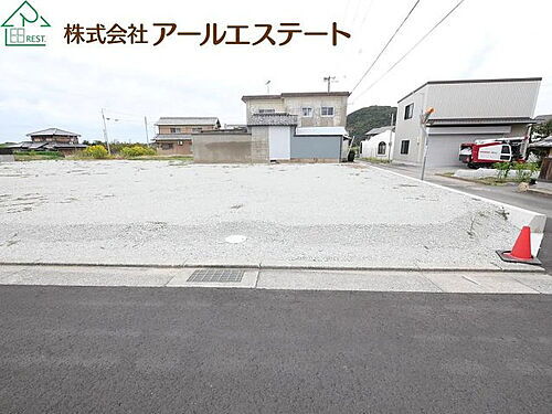兵庫県加古川市平荘町里 1045万円