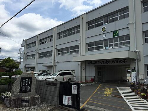 和歌山県有田市宮崎町 2100万円