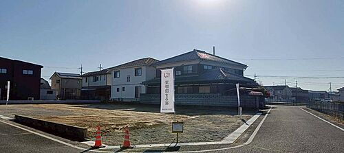 兵庫県加東市上中１丁目 1080万円