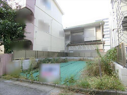 東京都新宿区四谷本塩町 12240万円