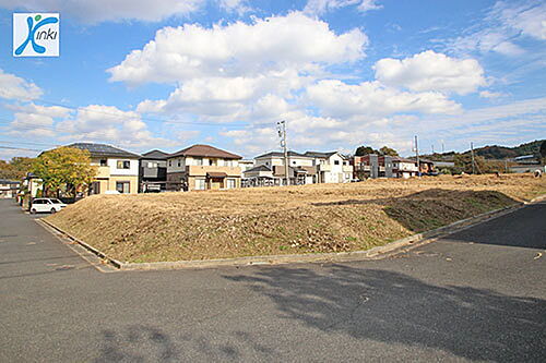 三重県名張市南百合が丘 土地