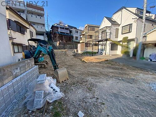 兵庫県宝塚市鶴の荘 3690万円