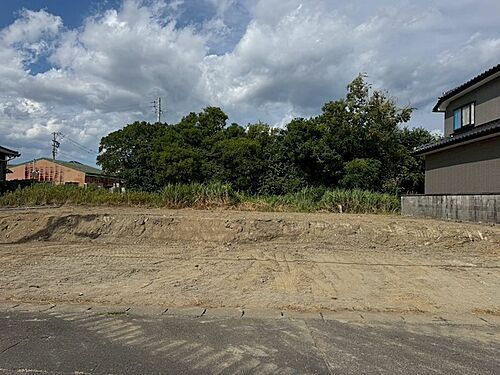 三重県鈴鹿市若松北３丁目 580万円