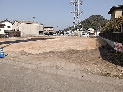島根県安来市黒井田町 土地