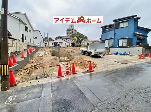 愛知県岡崎市戸崎町字藤狭 1800万円