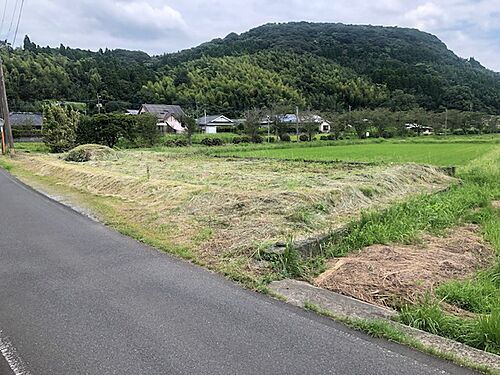 鹿児島県日置市吹上町湯之浦 400万円