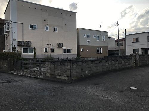 青森県青森市篠田３丁目 1350万円