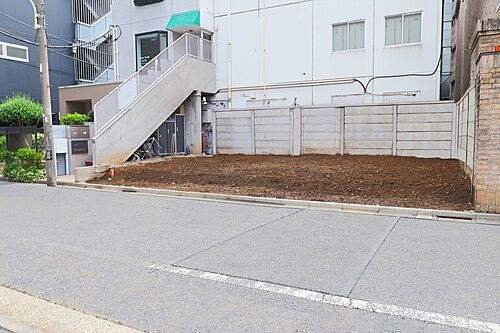 東京都港区南青山６丁目 土地