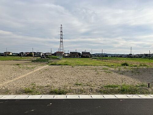 秋田県秋田市仁井田字西潟敷 750万円