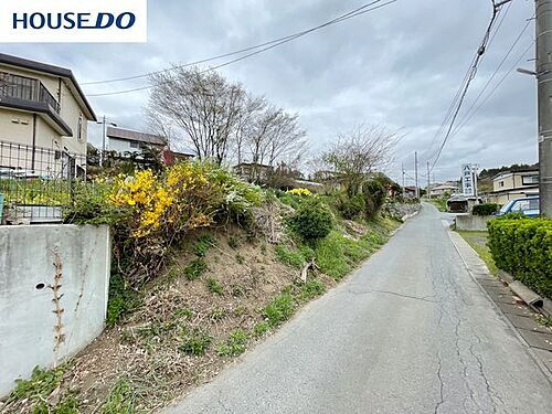 青森県八戸市大字田面木字神明沢 900万円