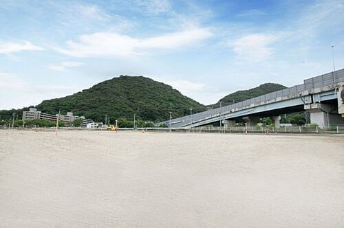 広島県三原市東町２丁目 1425万円