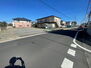 ＫＩＳさいたま市北区本郷町１２期３区画 前面道路含む現地写真
