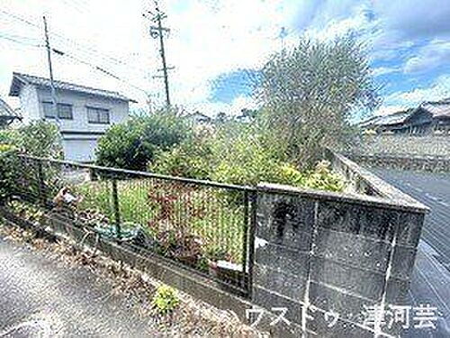 三重県津市白山町二本木 508万円