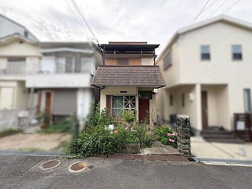 大阪府交野市森南３丁目 860万円