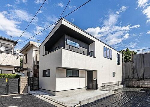 東京都世田谷区下馬４丁目 13600万円