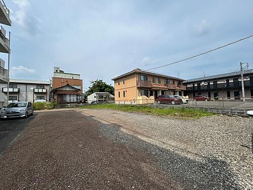 岐阜県岐阜市鷺山東２丁目 690万円