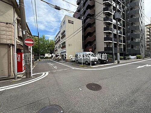 神奈川県横浜市中区弥生町２丁目 5290万円