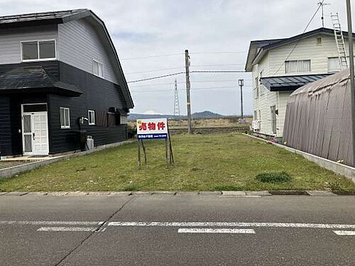 秋田県湯沢市千石町三丁目 土地